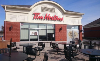 Tim Hortons outside