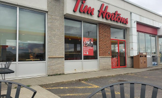 Tim Hortons outside