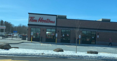Tim Hortons outside