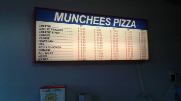 Munchees Pizza menu