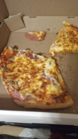 Renfrew Pizzerria food