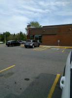 Tim Hortons outside