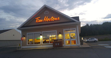 Tim Hortons outside