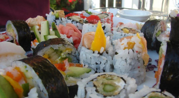 Sushi Nagano Pont-Rouge food