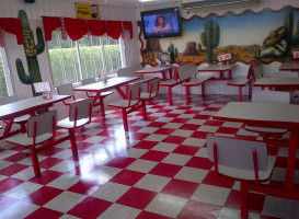 Cantine W inside