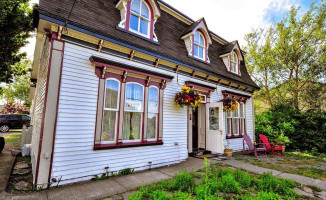 Rosedale Manor Bed And Breakfast Boutique(new Owners! outside