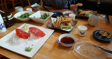 Qualicum Beach Bakery food