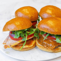 Oliver & Bonacini Café Grill food