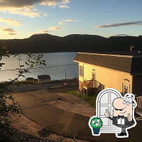 Bonne Bay Inn outside