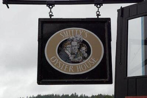 Smitty's Oyster House logo