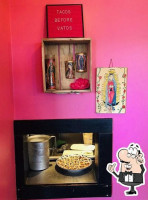 Lunitas Mexican Eatery inside