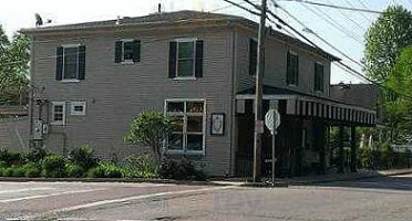 Chalet Restaurant Exterior