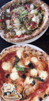 Goodfellas Wood Oven Pizza food