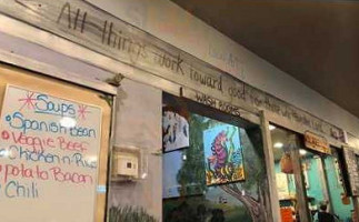 Captains Cove Cafe Exterior