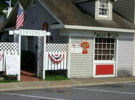 Gumboot Restaurant outside