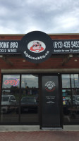 Big Bone BBQ & Wicked Wings outside