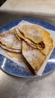 Rosies on River Street food