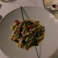 Restaurant Bravi food