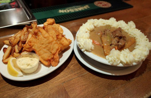 Ye Olde Orchard Pub Grill food