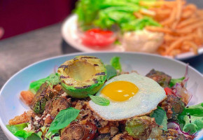 Frankie We Salute You! Nourriture