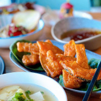 Frankie We Salute You! Comida