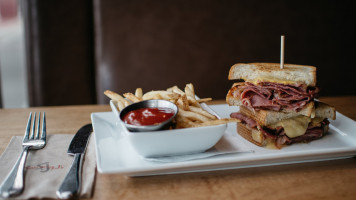 Sammy J's Grill & Bar Langley Bebida