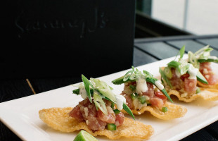 Sammy J's Grill & Bar Langley Comida