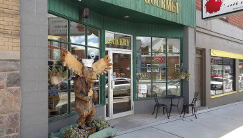 The Country Gourmet Cafe and Gallery outside