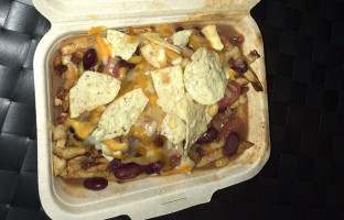 Hippi Poutine food