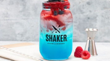 SHAKER Cuisine & Mixologie Ste-Foy drink