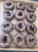 Famoso Neapolitan Pizzeria food