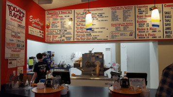 Zenshin Asian À l'intérieur