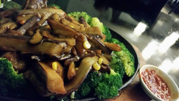 Buco Pizzeria + Vino Nourriture