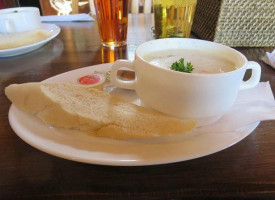 The Captain's Table Comida