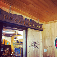 The Captain's Table Exterior