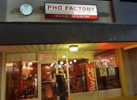 Bistro Pic Bois Taverne outside