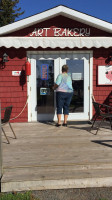 The Maroon Pig Art Gallery and Sweet Shop outside