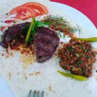 Le's Restaurant food