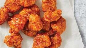 Pizza Hut Windsor food