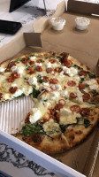 Pizza Pienza food