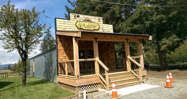 Roots And Wings Distillery outside