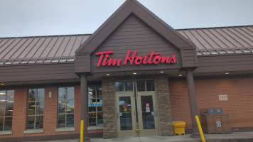 Tim Hortons outside