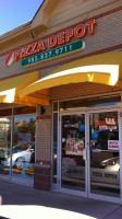 Pizza Depot outside