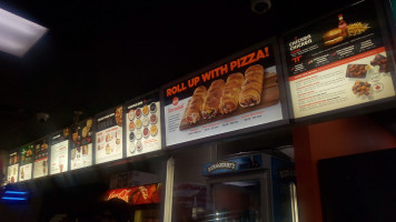 Pizza Pizza Exterior