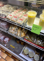 Ali's West Indian Roti Shop food