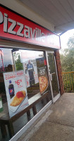 Pizzaville outside