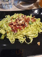 The Riv Pub food