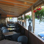 Resto Bar Maniwaki Pizza À l'intérieur