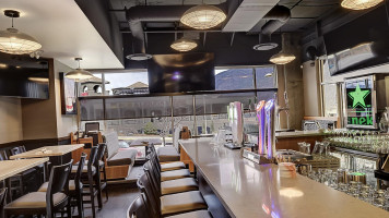 Boston Pizza À l'intérieur