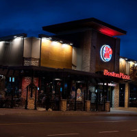 Boston Pizza Extérieur